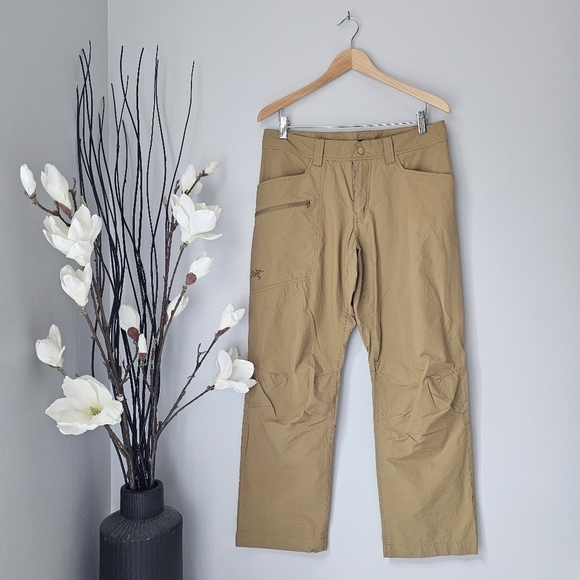 ARC'TERYX Traverse Perimeter Pant - Picture 2 of 13